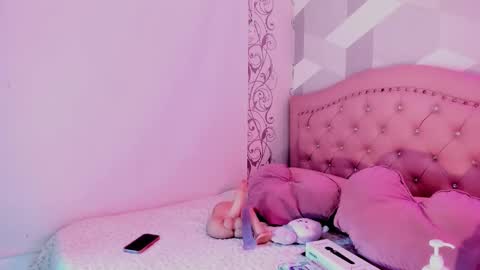 Snapshot of biancashermann chatting on 11.08.25 Bianca online show from 11.08.25