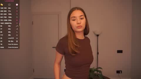 Ophelia online show from 10.05.25