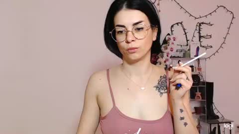 Snapshot of bibitina chatting on 04.27.26 innasugarwild online show from 04.27.26