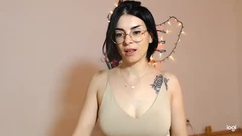 Snapshot of bibitina chatting on 04.29.26 innasugarwild online show from 04.29.26
