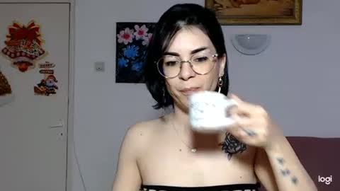 Snapshot of bibitina chatting on 05.20.26 innasugarwild online show from 05.20.26