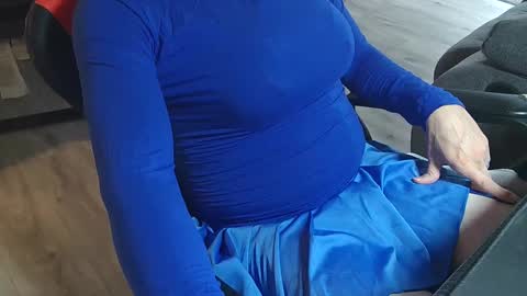 Snapshot of bicdrachel4fun chatting on 09.12.25 BiCDRachel online show from 09.12.25