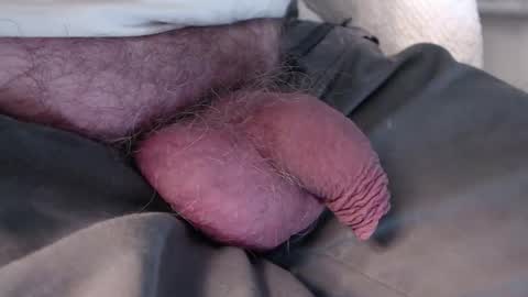 Snapshot of big_bums_4me chatting on 11.07.25 Big Bums 4me online show from 11.07.25