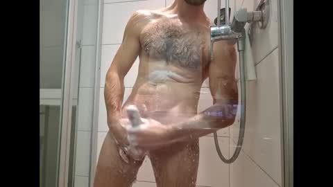 Snapshot of big_cock_fuckvon chatting on 12.11.24 Tim online show from 12.11.24