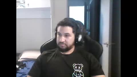 latinBoyHuge online show from 03.17.26