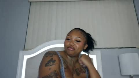 Snapshot of big_lavish chatting on 07.19.26 Big Lavish online show from 07.19.26