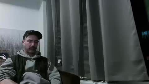 Snapshot of big_tit_blondelover chatting on 10.19.25 big_tit_blondelover online show from 10.19.25