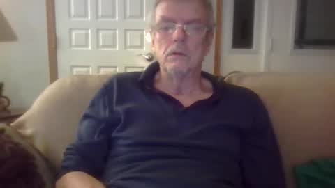 Snapshot of bigalnoone chatting on 10.28.25 bigalnoone online show from 10.28.25