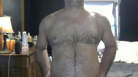 Straight Dave online show from 12.22.25