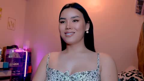 Mia online show from 01.20.25