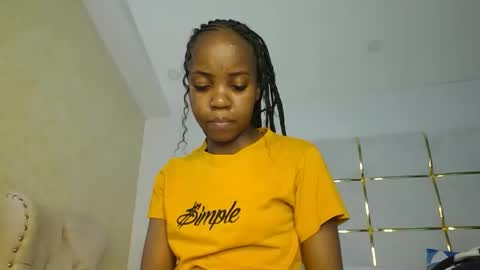 Snapshot of bigbaby004 chatting on 11.23.25 bigbaby004 online show from 11.23.25