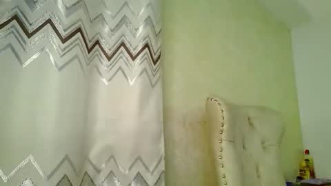 Snapshot of bigbaby004 chatting on 11.27.25 bigbaby004 online show from 11.27.25