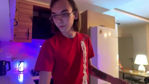 Marco online show from 09.29.25