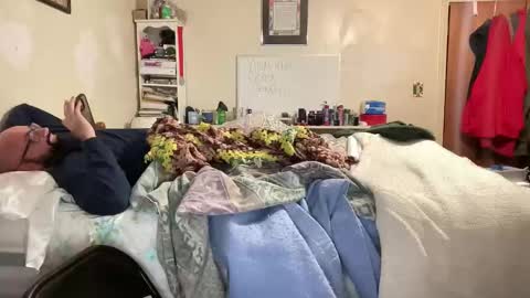 Snapshot of bigbackmuscles1296 chatting on 12.17.25 Mr. Muscle Monster online show from 12.17.25