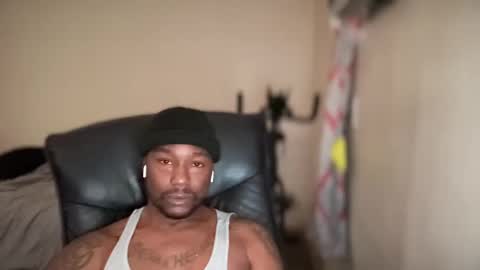 Snapshot of bigbackwoodcali chatting on 12.14.24 bigbackwoodcali online show from 12.14.24