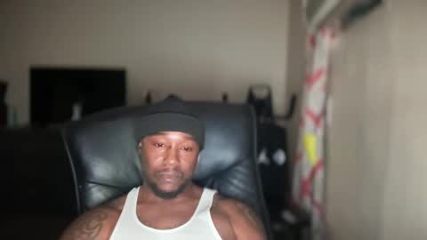 Snapshot of bigbackwoodcali chatting on 02.19.25 bigbackwoodcali online show from 02.19.25