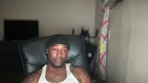 Snapshot of bigbackwoodcali chatting on 02.22.25 bigbackwoodcali online show from 02.22.25