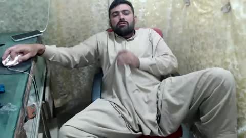 Snapshot of bigbbc999 chatting on 12.02.24 arab bbc online show from 12.02.24