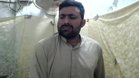 Snapshot of bigbbc999 chatting on 12.23.24 arab bbc online show from 12.23.24