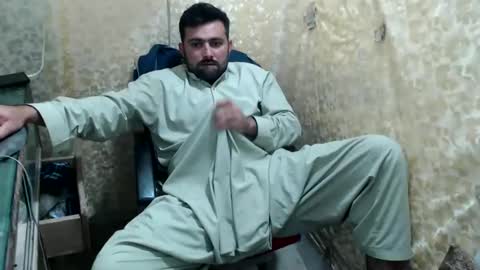 Snapshot of bigbbc999 chatting on 01.21.25 arab bbc online show from 01.21.25