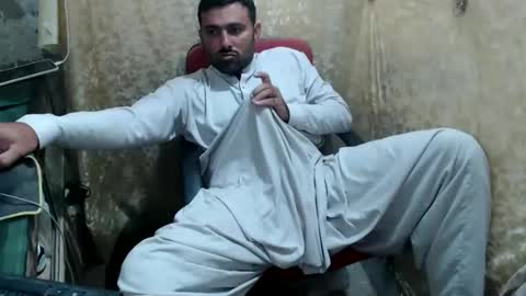 Snapshot of bigbbc999 chatting on 09.10.25 arab bbc online show from 09.10.25