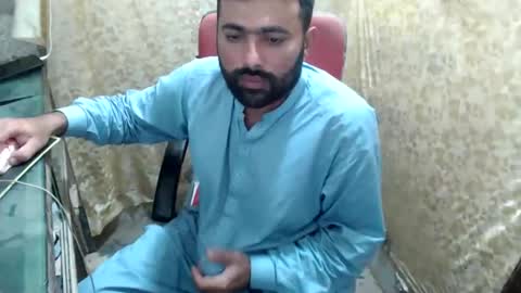 Snapshot of bigbbc999 chatting on 10.13.25 arab bbc online show from 10.13.25