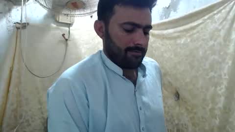 Snapshot of bigbbc999 chatting on 10.18.25 arab bbc online show from 10.18.25