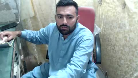 Snapshot of bigbbc999 chatting on 10.24.25 arab bbc online show from 10.24.25