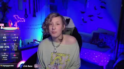 Snapshot of bigbearandbunny chatting on 11.11.25 bigbearandbunny online show from 11.11.25