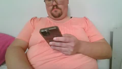 bigbellyguy90 online show from 09.11.25