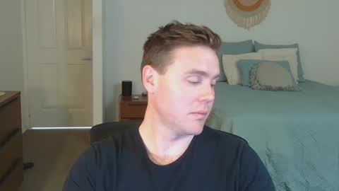 bigblueeyes333 online show from 10.05.25