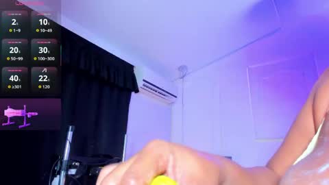 VIOLETA online show from 04.28.26