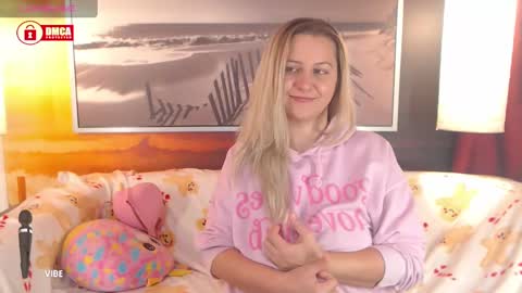 Snapshot of bigboobsarri chatting on 12.02.24 BigBoobsArri online show from 12.02.24