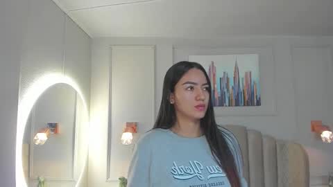   online show from 02.06.25