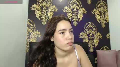 Snapshot of bigboobssammy chatting on 03.18.26 bigboobssammy online show from 03.18.26