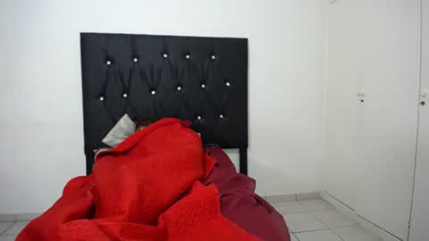 Snapshot of bigbootyshaz chatting on 02.04.25 Bigbootyshaz online show from 02.04.25