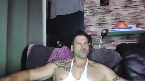 Snapshot of bigboyband chatting on 11.15.25 Bigboyband online show from 11.15.25