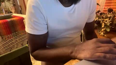 Snapshot of bigbtdny chatting on 10.23.25 bigbtdny online show from 10.23.25