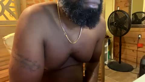 Snapshot of bigbtdny chatting on 11.13.25 bigbtdny online show from 11.13.25