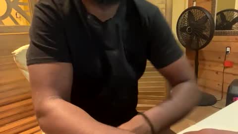 Snapshot of bigbtdny chatting on 11.13.25 bigbtdny online show from 11.13.25