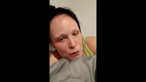 Snapshot of bigbutt35 chatting on 02.15.26 bigbutt35 online show from 02.15.26