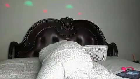 Snapshot of bigbuttsarena chatting on 10.02.25 bigbuttsarena online show from 10.02.25