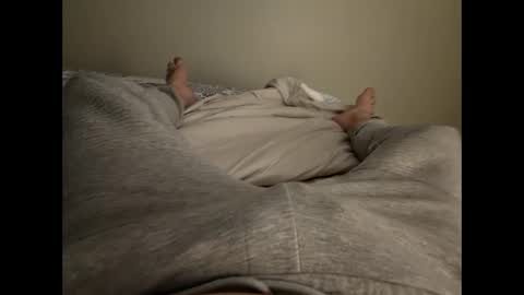 Snapshot of bigcanuck35 chatting on 11.08.25 bigcanuck35 online show from 11.08.25