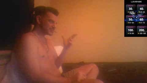 Jon - Im Straight online show from 09.11.25