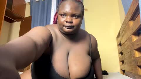 Snapshot of bigchocotities chatting on 02.26.25 bigchocotities online show from 02.26.25