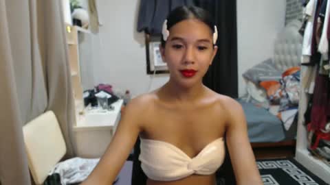 Snapshot of bigcock_jess chatting on 01.31.25 Innocent jessa online show from 01.31.25