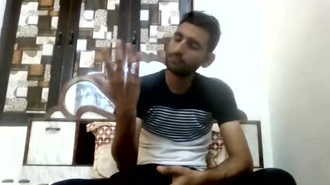 akash online show from 11.17.25