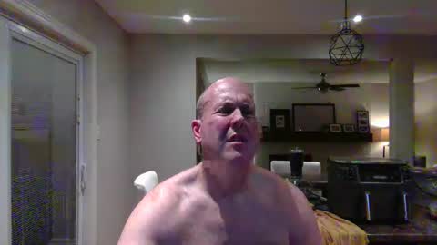 Snapshot of bigdave10005 chatting on 02.05.25 bigdave10005 online show from 02.05.25