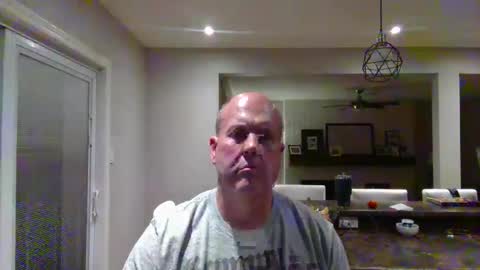 Snapshot of bigdave10005 chatting on 10.04.25 bigdave10005 online show from 10.04.25