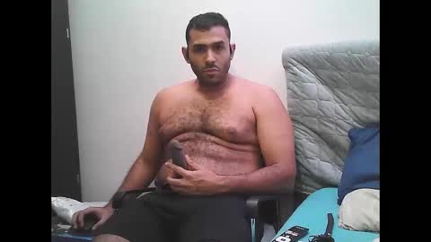 Snapshot of bigdick8510 chatting on 10.20.25 orlando online show from 10.20.25